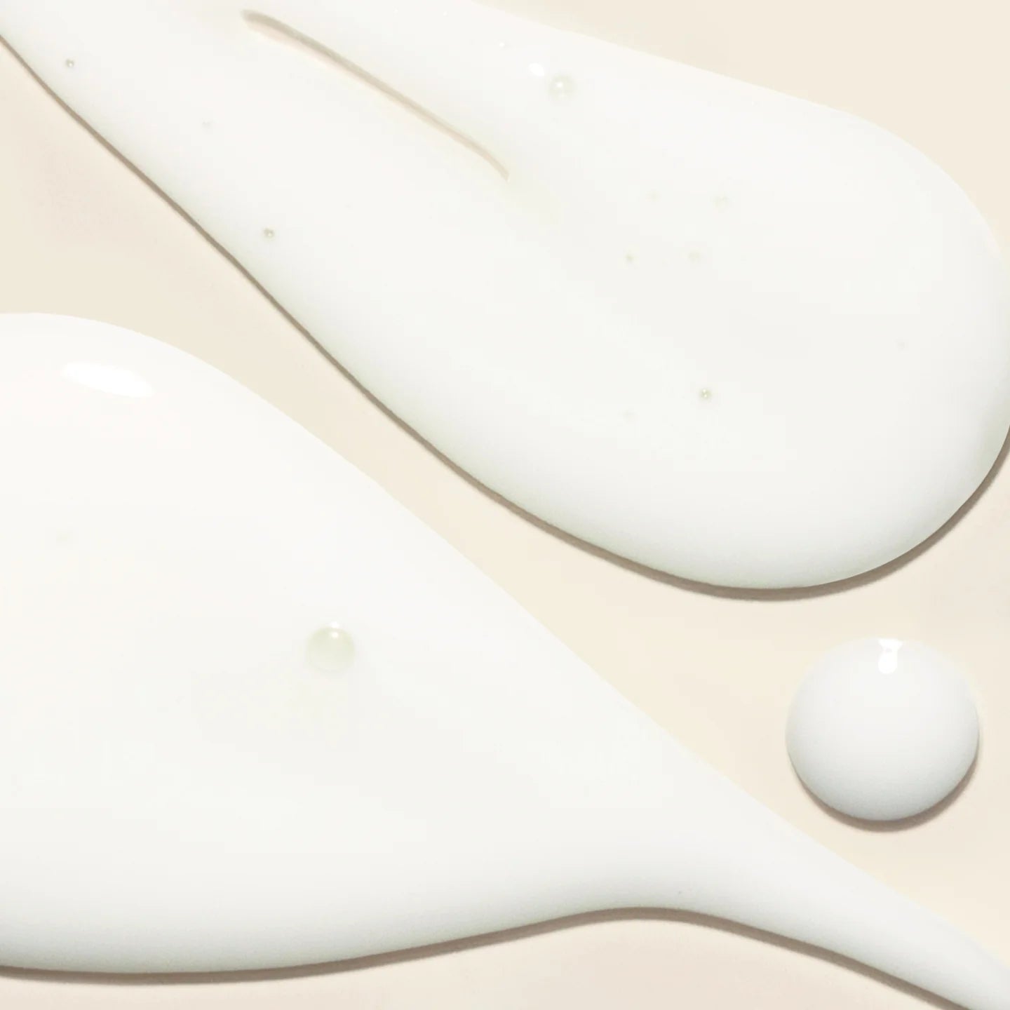 BLACK RICE night knight retinol serum texture