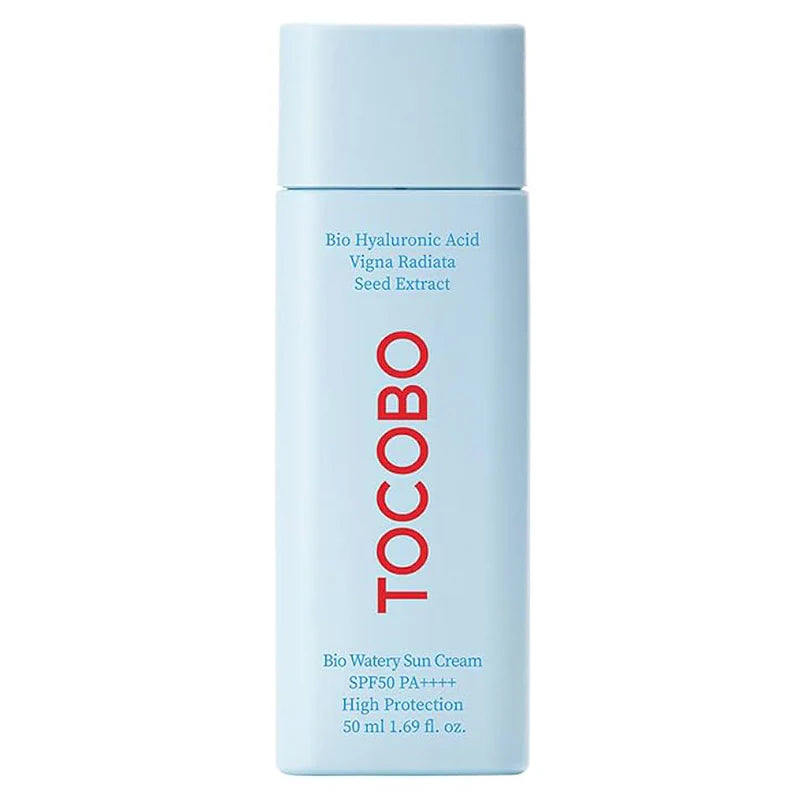 TOCOBO Bio Watery Sun Cream SPF50+ PA++++ in minimalistische tube op witte achtergrond