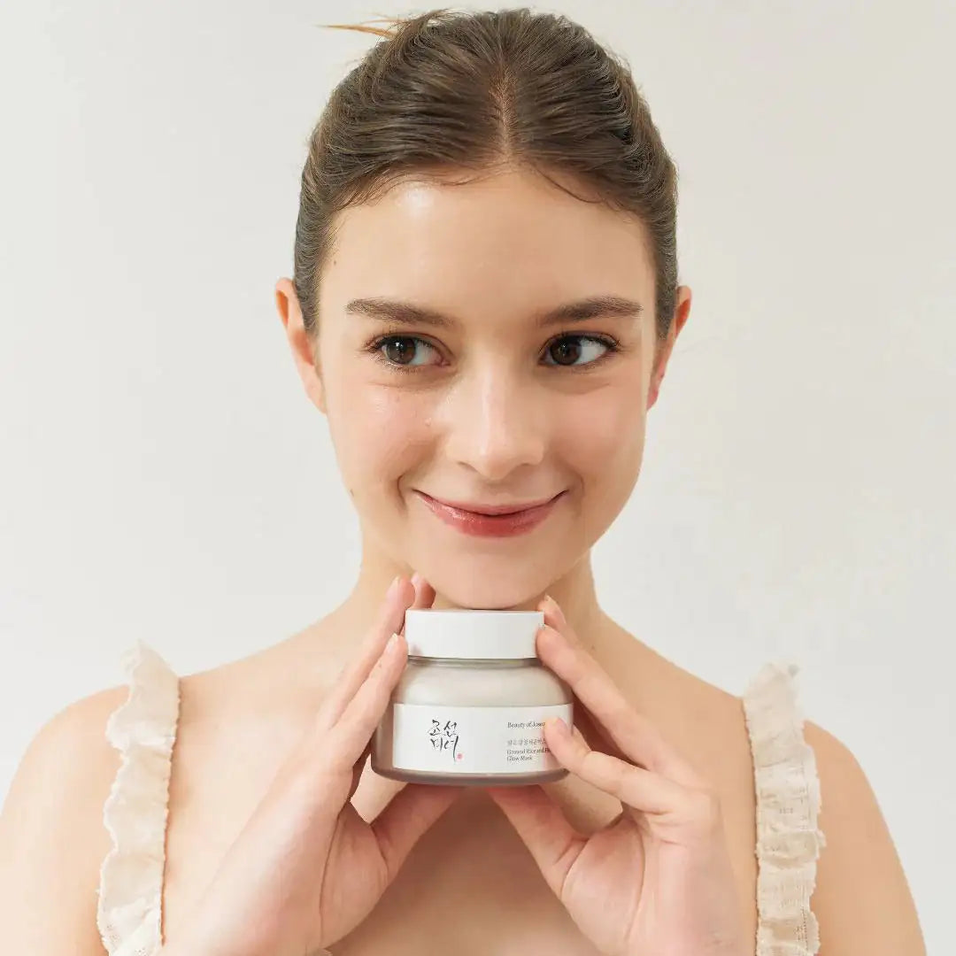Beauty of Joseon rijst-en-honing glow-masker potje vastgehouden met etiket