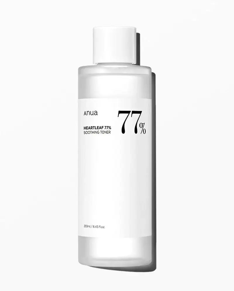 Anua Anua Heartleaf 77% Soothing Toner Anua tonerfles met witte dop en label 77%, doorzichtige vloeistof in flacon