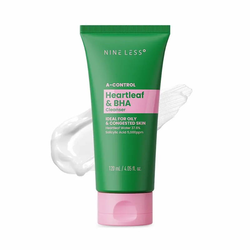 Groene tube Nineless A-CONTROL Heartleaf & BHA Cleanser van 120 ml met roze dop, voor een witte achtergrond.