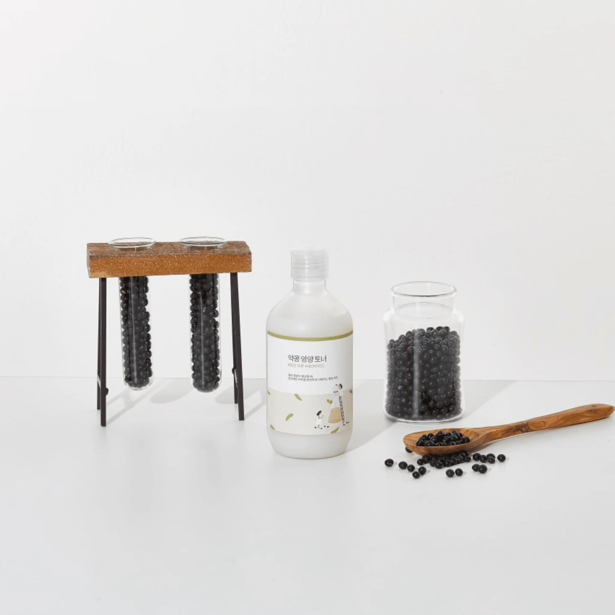 Soybean nourishing toner