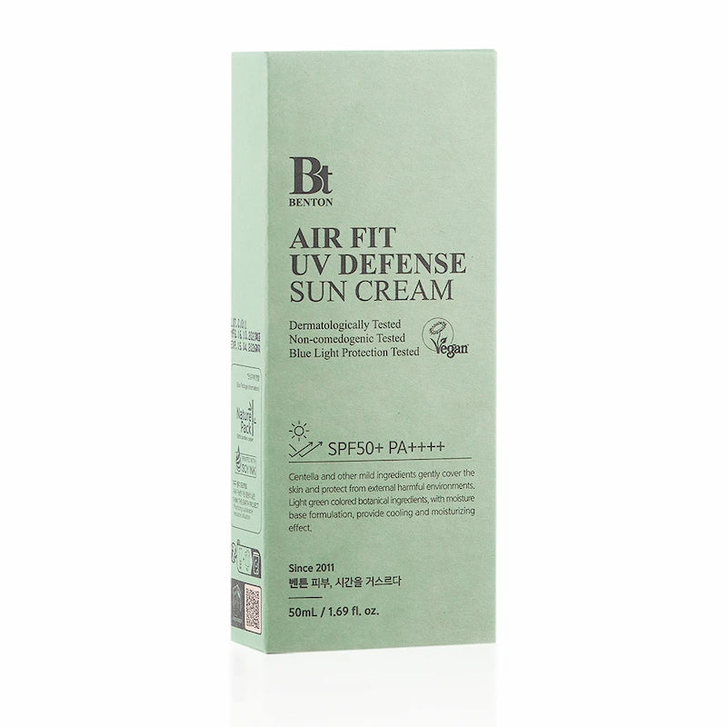 Verpakkingsdoos van de Benton Air Fit UV Defense Sun Cream SPF50+ PA++++ in mintgroen met vegan keurmerk, 50ml