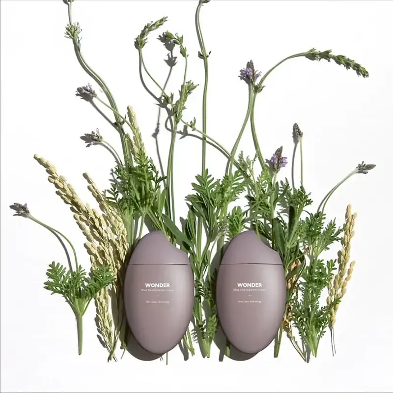 Haruharu WONDER Black Rice 10 Hyaluronic Cream Twee ei-vormige hyaluroncrème potjes met Wonder-logo