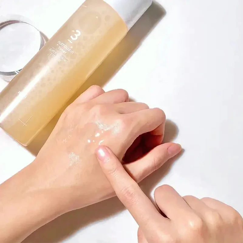 No.3 Super Glowing Essence Toner Texture