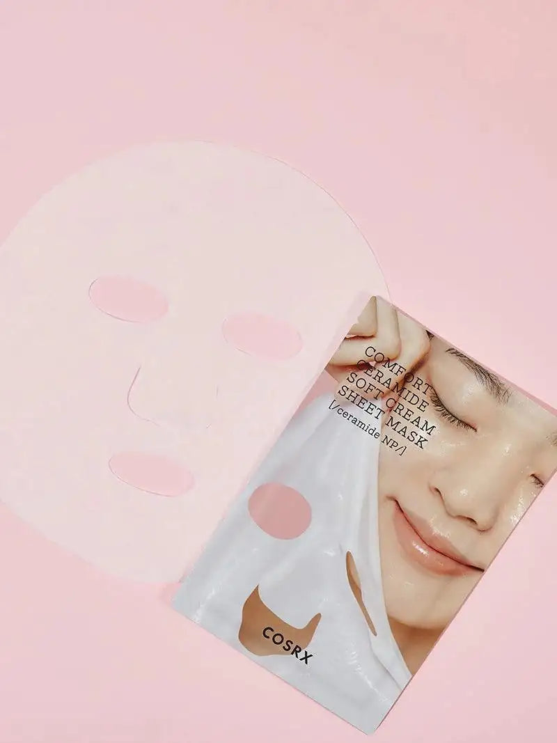 Gezichtsmasker sheetmasker van CORSX met op maat gevouwen vel en beige druppelvormige vorm