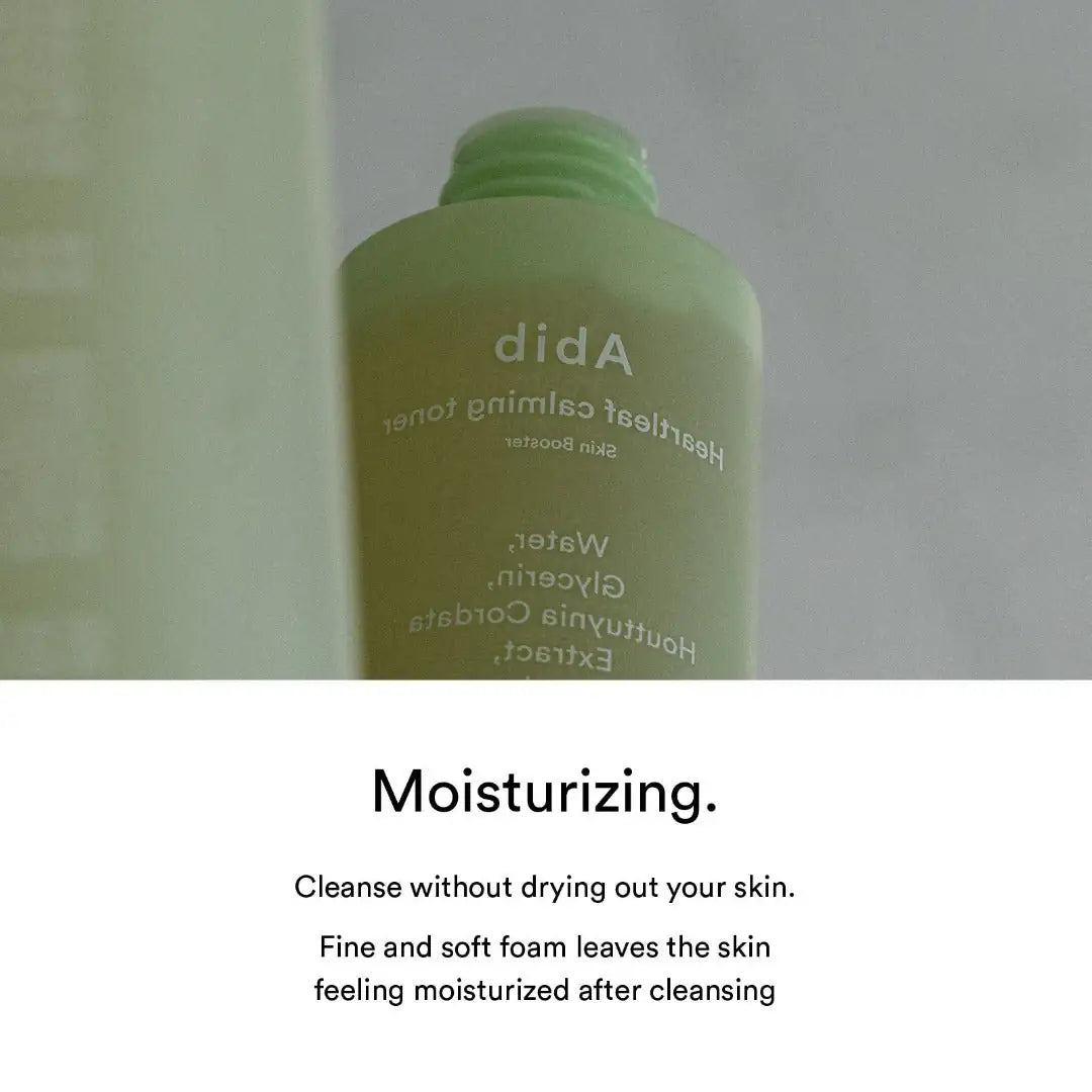 Abib Heartleaf Calming Toner Skin Booster Groene Abib tonerfles met groene schroefdop, voorzijde in beeld